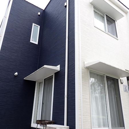 Coral Apartment Onna Luaran gambar