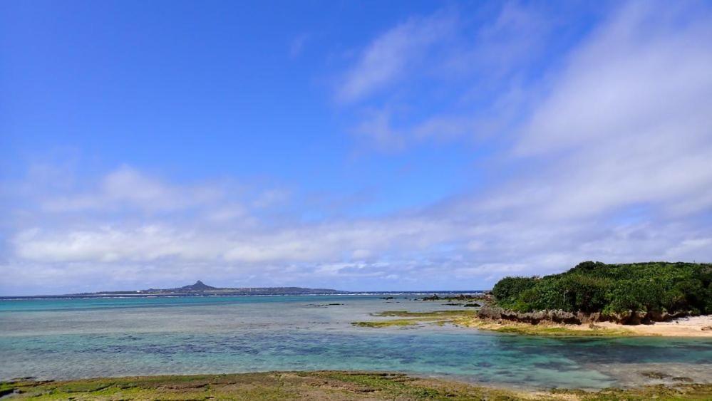 Coral Apartment Onna Luaran gambar